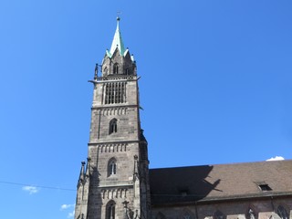 Fototapeta na wymiar Sankt Lorenz Kirche Nürnberg