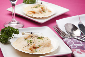 ハマグリのワイン蒸し