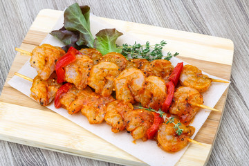 Raw prawn skewer