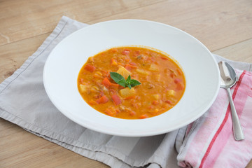 paprika curry suppe