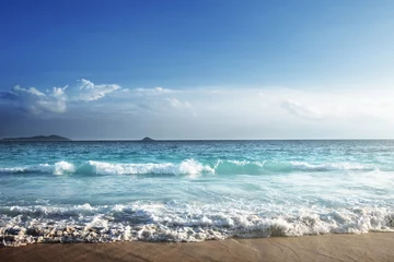 Crédence de cuisine en verre imprimé Plage et mer plage des seychelles au coucher du soleil