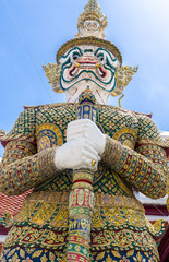 Fototapeta premium ワット・プラケーオの鬼神 タイランド