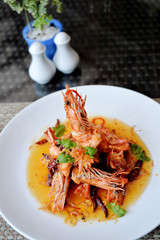 Shrimp in tamarind sauce