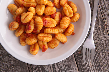 gnocchi with tomato sauce