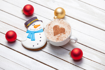 Naklejka na ściany i meble Cup of coffee and christmas gingerbread