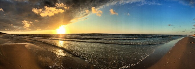 leerer strand panorama