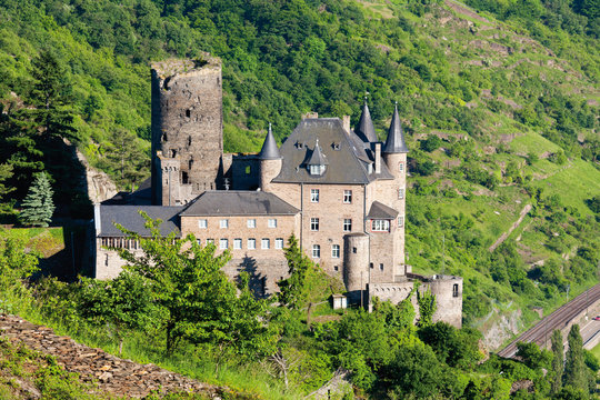 Deutschland, Rheinland-Pfalz, Blick auf die Burg Katz