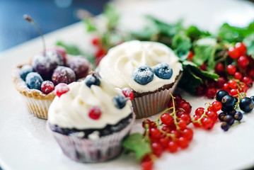 wedding cupcakes