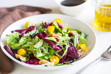 Radicchio with Walnut and Pomegranate salad