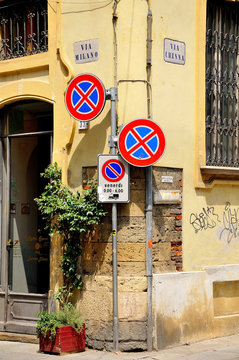 Road signs, segnali stradali