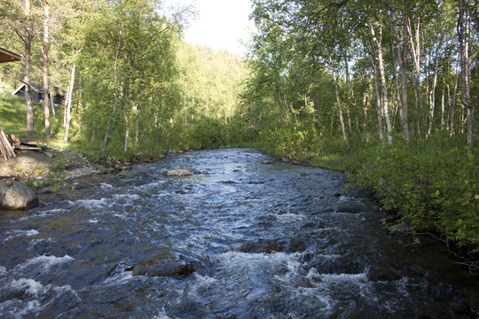 Gargia Fjellstue, Fluss, H&auml;ngebr&uuml;cke