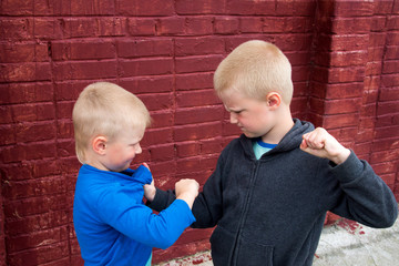 children fight