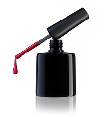 Schwarzer Nagellackflacon auf Weiß