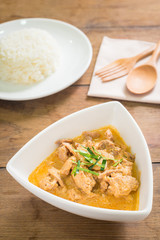 Dried red pork coconut curry (Panaeng) : Delicious and famous Thailand food