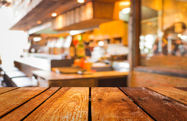 Blurred background image of coffee shop  blur background with bo