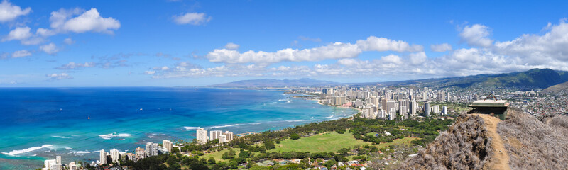 Fototapeta na wymiar Panorama view of Honolulu and Waikiki Beach seen from Diamond Head Crater - Hawaii, USA