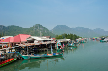 Fototapeta na wymiar Fisherman village , Thailand