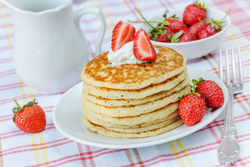 Pancakes with berries