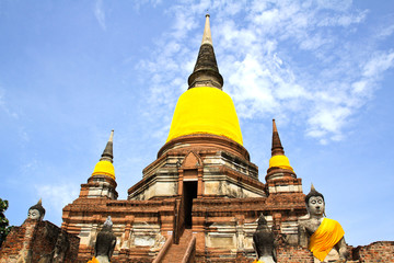 Naklejka premium Old Temple Architecture , Wat Yai Chai Mongkol at Ayutthaya, Thailand