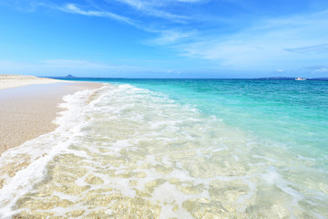 沖縄の美しいビーチ