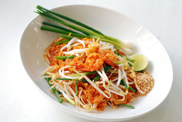 Pad thai