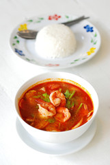 Tom yum soup
