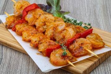 Raw prawn skewer