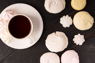 Coffee and meringues