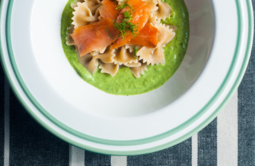 pasta with salmon