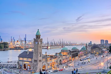 Landungsbrücken Hamburg © Marco2811