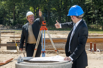 architekten stimmen einander zu