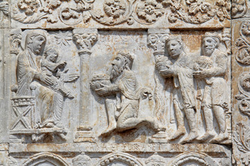 adorazione dei Magi; altorilievo; Basilica di S. Zeno, Verona
