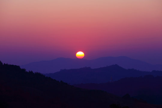 Fototapeta Morning sunrise on the mountion.
