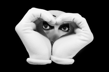 Heart and eyes of  mime