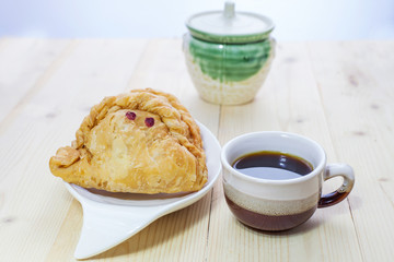 Curry puff stuffed with chicken with shallow DOF