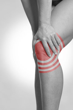 Knieschmerzen seitlich - mit roter Markierung