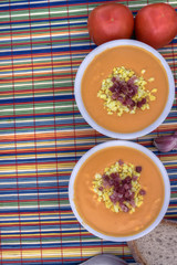 salmorejo vertical overhead left