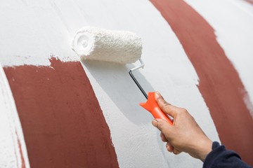 Repainting surface for protection corrosion 