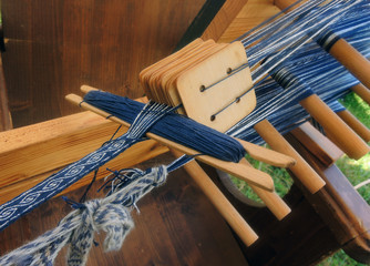 Bandwebstuhl - ribbon loom