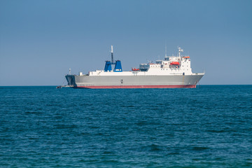 Fototapeta na wymiar Big cargo ship in sea