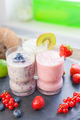 drei verschiedene Smoothies