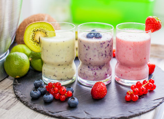 drei verschiedene Smoothies