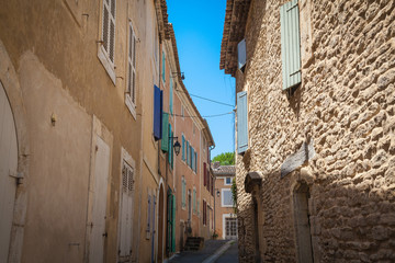 Fototapeta na wymiar Scenes in the old village of Goult in Provence 