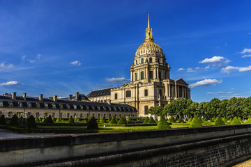 Fototapeta na wymiar Les Invalides (National Residence of Invalids) in Paris, France.