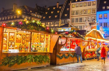 March&eacute; de no&euml;l &agrave; Strasbourg, Alsace