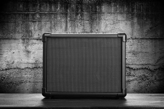 Guitar amplifier