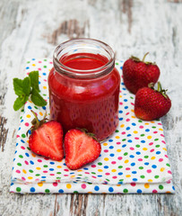 Strawberry fruit smoothies with fresh strawberries