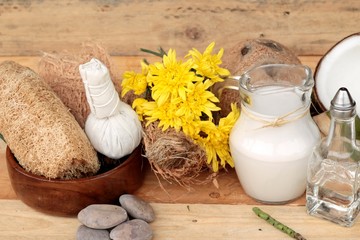Obraz na płótnie Canvas Coconut and milk , oil coco for organic healthy food and beauty