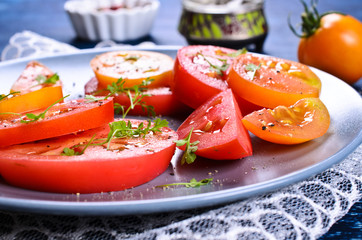 Salad of tomatoes