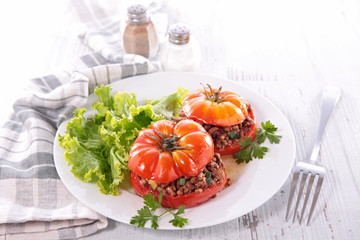 stuffed tomato with minced beef